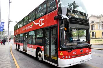 El Gobierno responde: ¿Por qué no están funcionando los buses de dos pisos de RED?