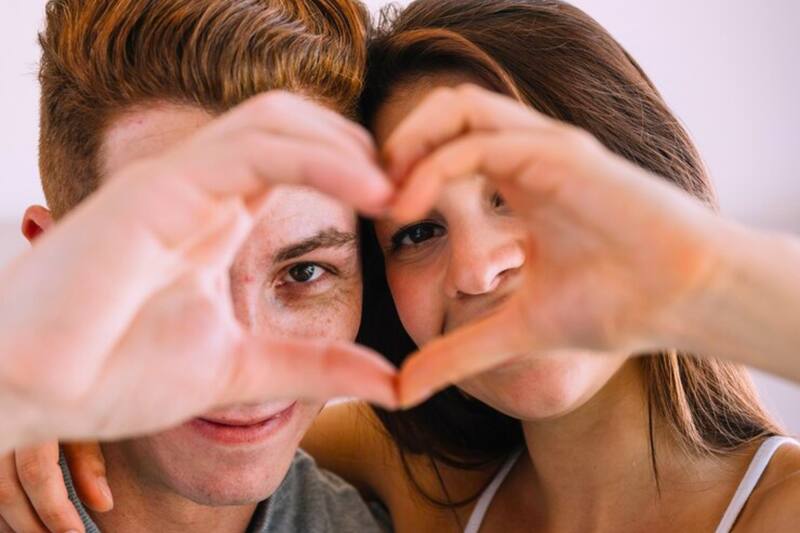 La Inteligencia Artificial (IA) recomendó las mejores ciudades para encontrar el amor.