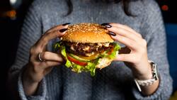 Cadena de comida rápida con 74 años en el mercado anuncia el cierre de más de 150 locales