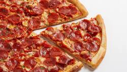 Reconocida cadena de pizzas confirma apertura de nuevos locales: llega a importantes malls de la RM