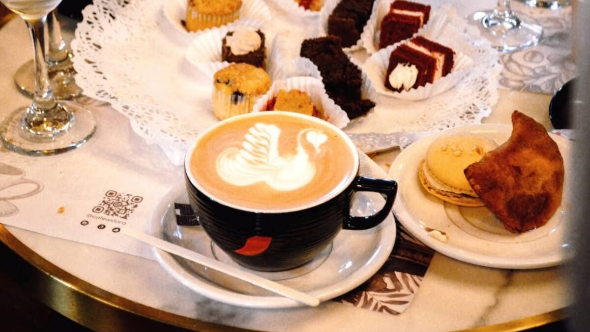 Imperdible panorama veraniego: nuevo café con aires parisinos revoluciona el centro de esta comuna