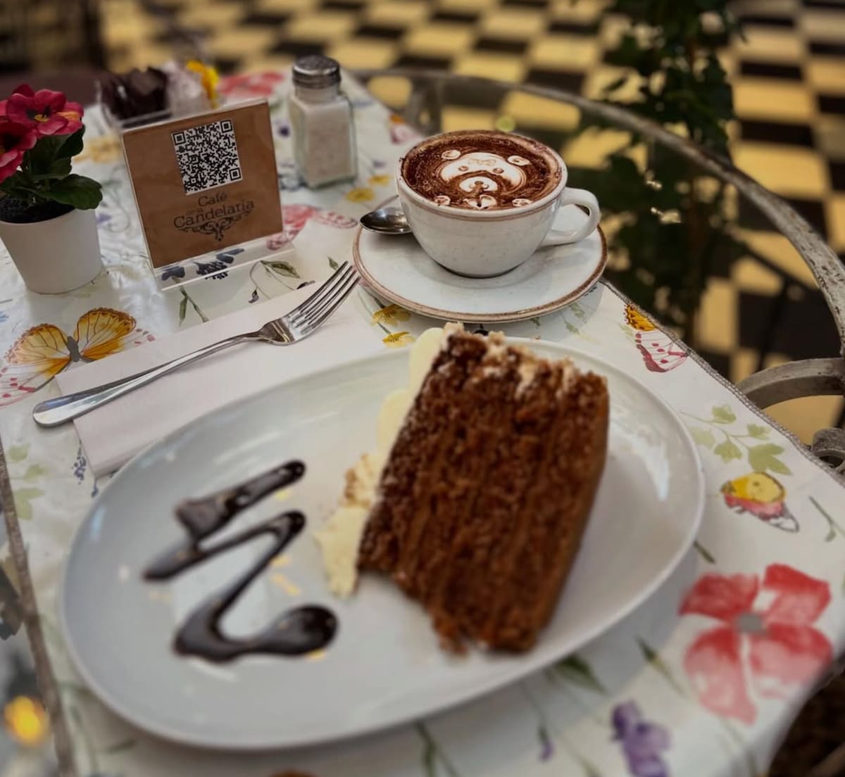 Descubre La Candelaria, el rincón dulce que encanta en Barrio Italia