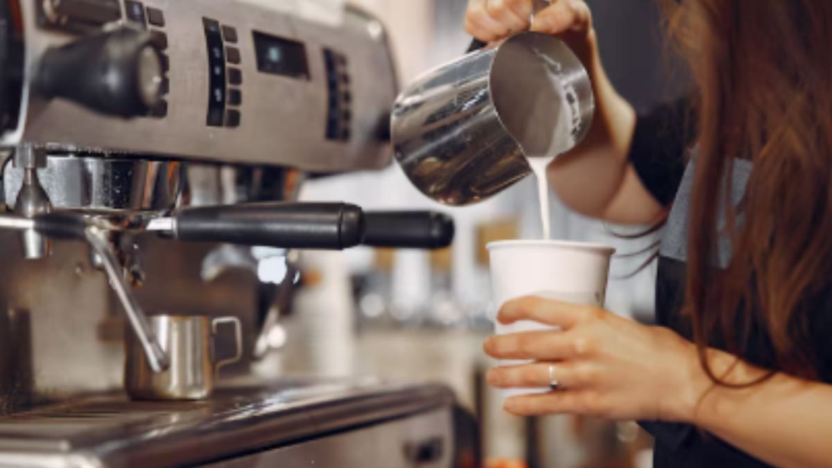 A pasos del metro Bellas Artes: Esta cafetería herbolaria ofrece el mejor matcha en Santiago