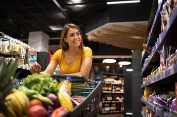 Caja La Araucana entrega 20% de descuento en este supermercado de Chile: así se puede acceder