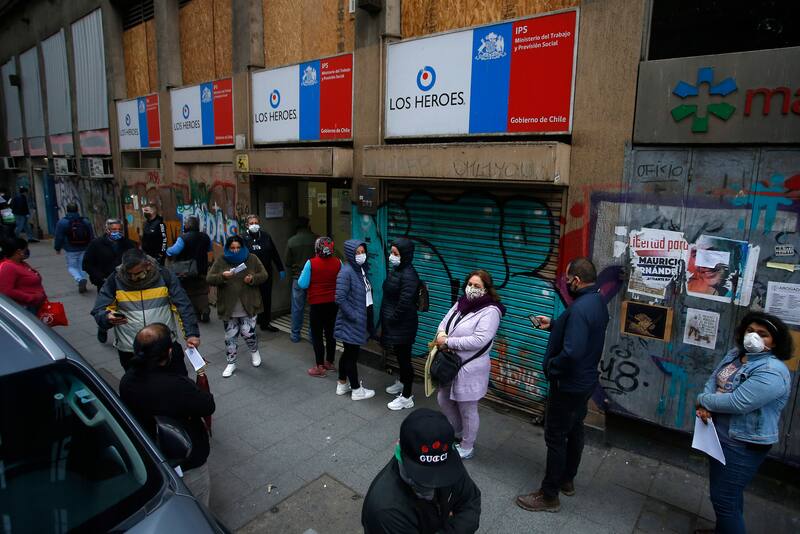 Revisa como poder afiliarse a una de las Cajas de Compensación.