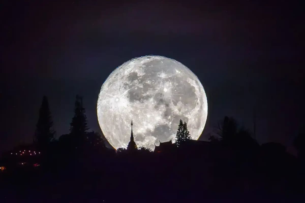 Estos son los mejores días para observar nuestro satélite.