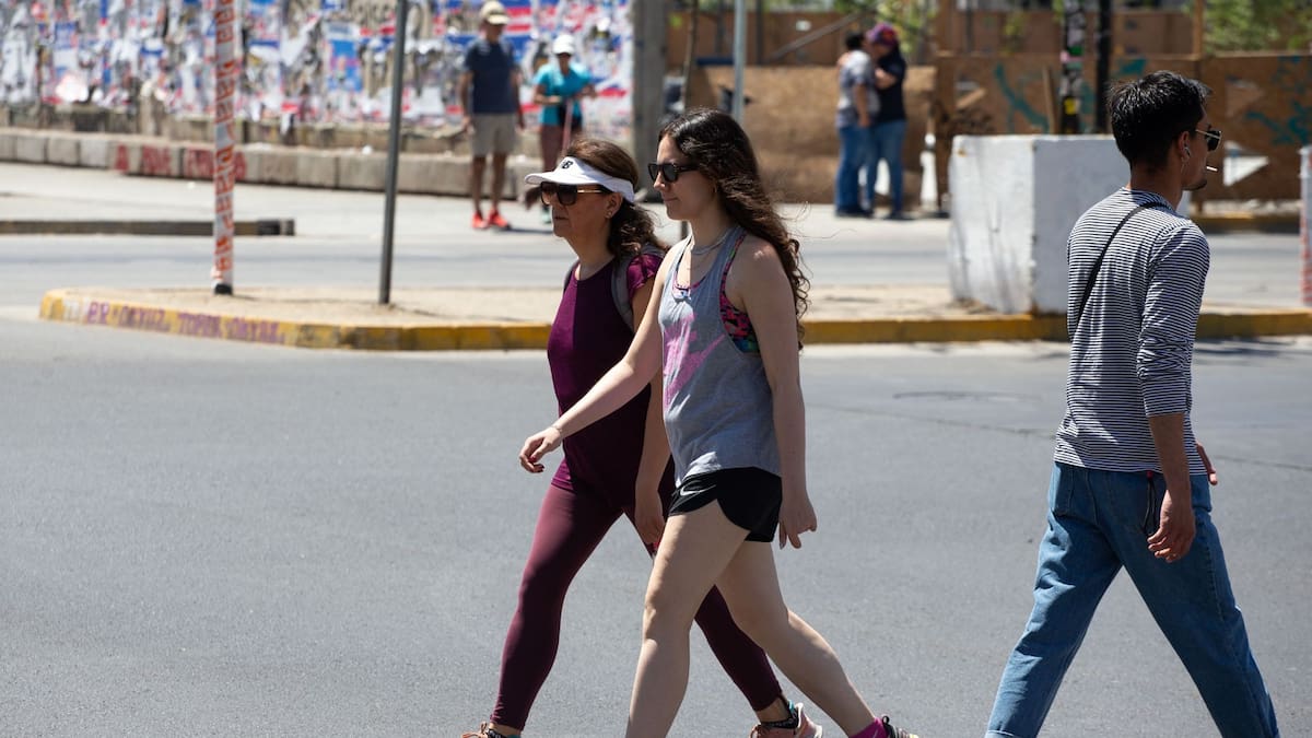 Pronóstico del tiempo en Santiago para la segunda semana de febrero: Máximas superarán los 30 °C