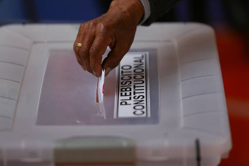 Actualiza tus datos electorales en Servel.