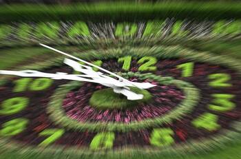 Quedan pocas semanas: ¿Cuándo se acaba el horario de invierno 2025 en Chile?