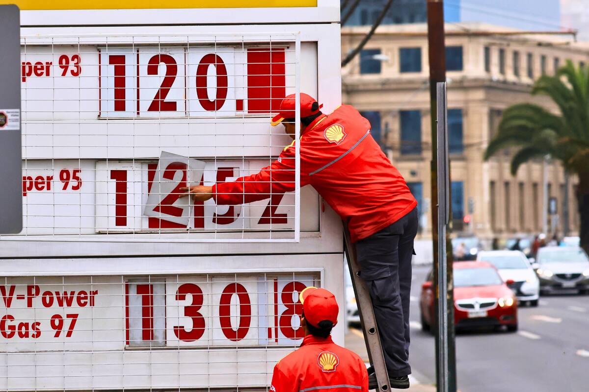 Los cambios propuestos por el gobierno hacia el mecanismo pueden afectar al bolsillo de los chilenos. Créditos: Aton Chile.
