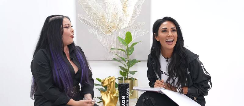 La cantante no se guardó el secreto y le reveló a La Fiera que los ósculos se dieron en reiteradas ocasiones.