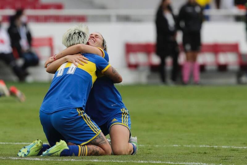 Camila Gómez Ares junto a Yamila Rodríguez en la Copa Libertadores 2023.