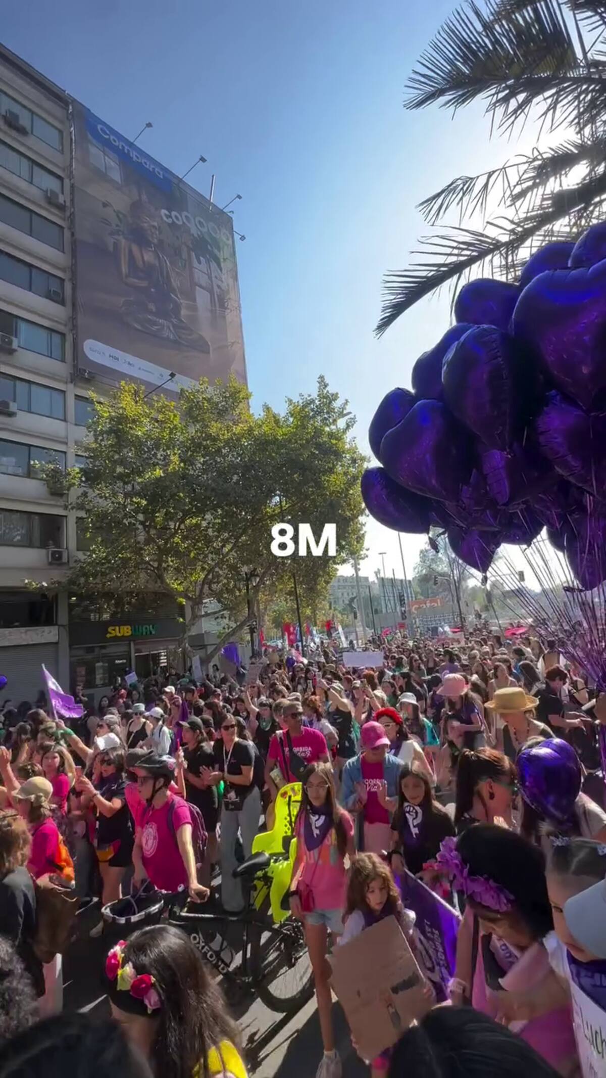 La ex Gran Hermano salió a marchar y compartió con su familia. Créditos: @camila.power.