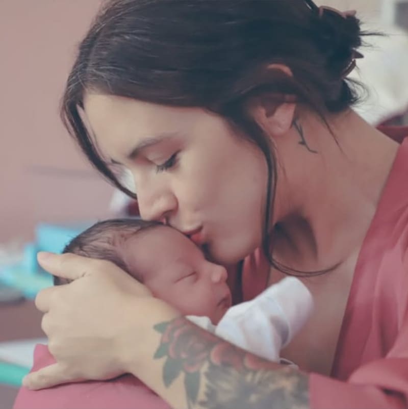 La ministra presentó a su bebé. Créditos: Instagram
