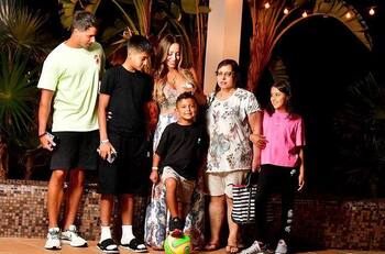 Camilo Huerta celebra especial momento de Alonso Vidal, hijo de Marité Matus y Arturo Vidal