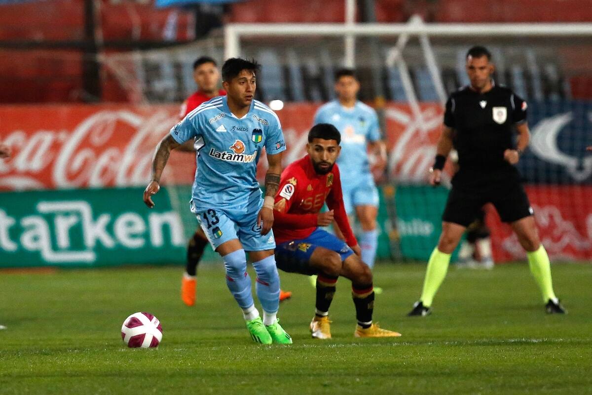 El volante de 25 años partiría a la Superliga de Grecia.