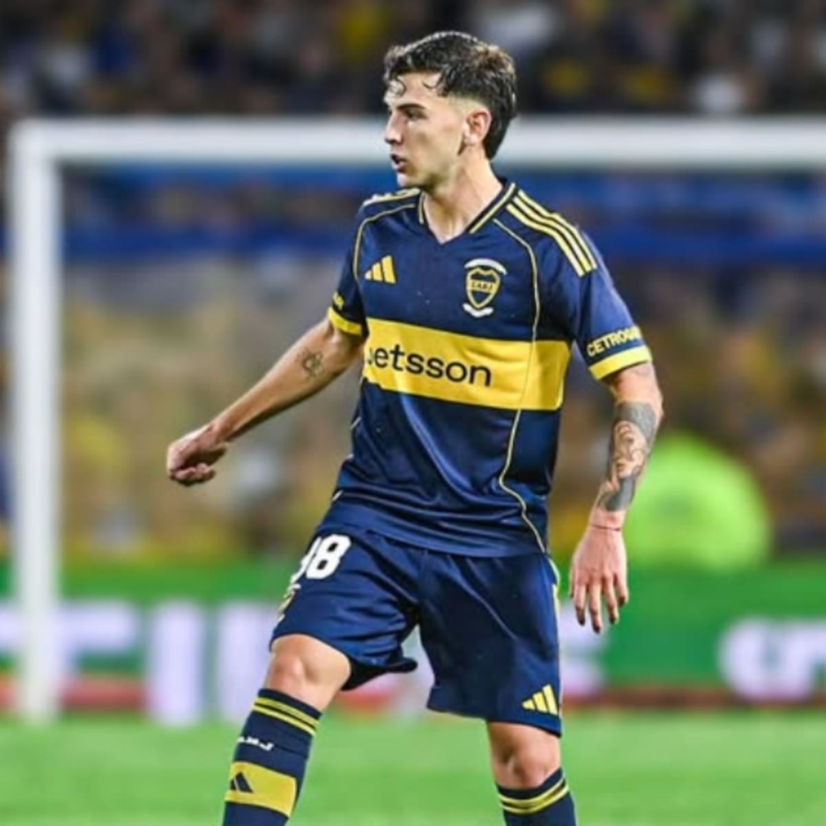 La U fija su mirada en Boca: revelan el nombre del refuerzo que pidió Fernando Gago