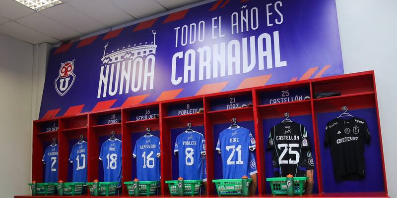 Camiseta de la U en homenaje a Leonel Sánchez / Redes U. de Chile