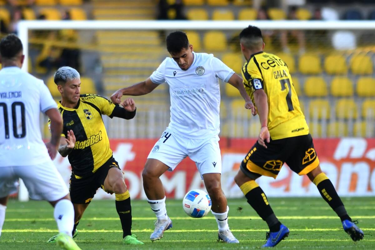 Coquimbo y Audax, los sorprendentes líderes de Primera División. Foto: Agencia Aton.