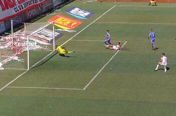 VIDEO | La impresionante doble atajada de Nelson Espinoza que evitó el gol de Universidad de Chile