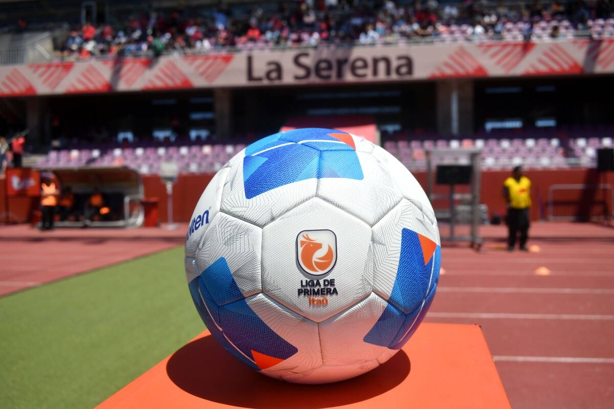 El Fútbol Chileno de Primera División arranca este viernes. Foto: Agencia Aton.