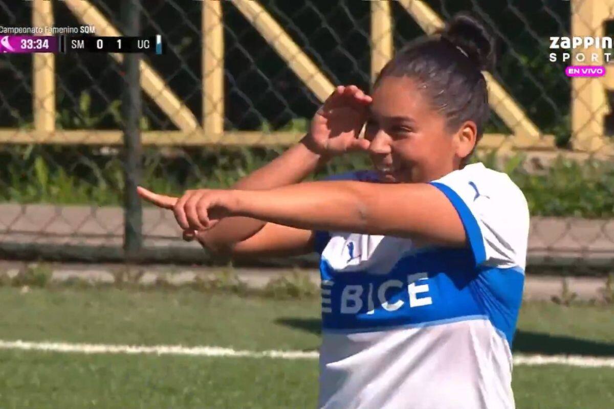 Arantxa Araneda marcó un golazo en el partido entre Santiago Morning y la UC.
