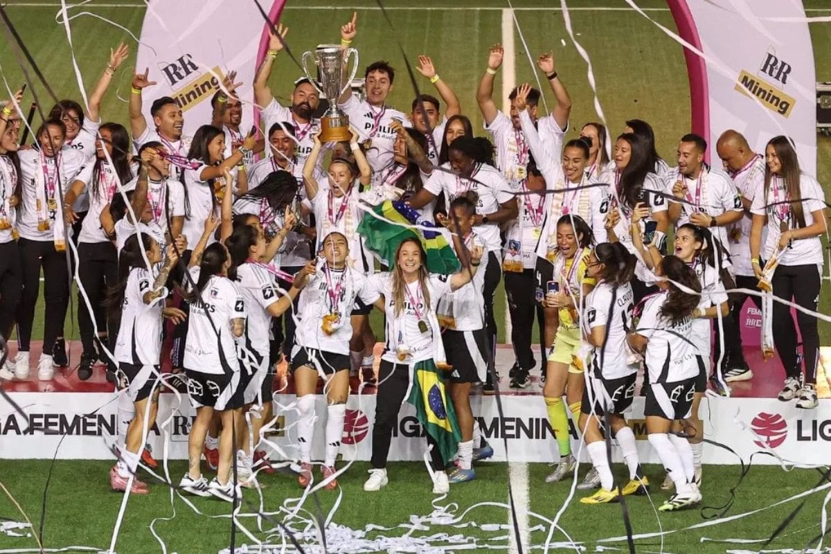 Colo Colo festeja el tetracampeonato de Chile. Foto: Prensa Colo Colo.