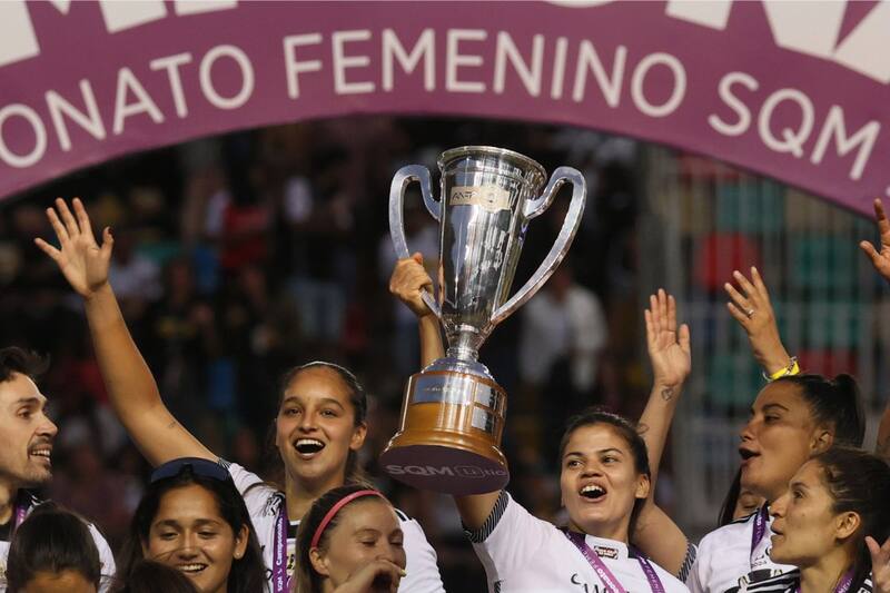 Colo Colo empieza el camino hacia el tetracampeonato. ¿Quién podrá desbancar a las Albas? Foto: Agencia Aton.