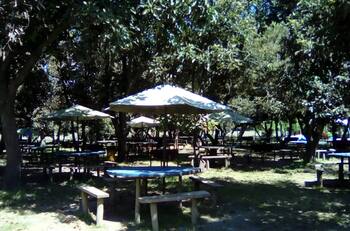 A 45 minutos de Santiago: Este espectacular camping natural es ideal para ir con la familia durante este verano