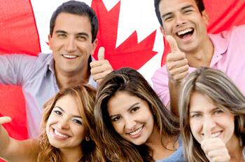 ¿Quieres estudiar en Canadá? Estas personas pueden postular a las becas Emerging Leaders