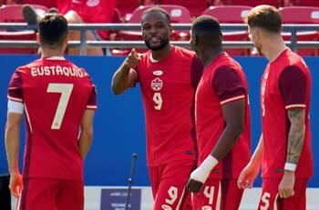 Pensando en Chile: Canadá entregó lista para amistosos previos a la Copa América con estrella mundial incluida