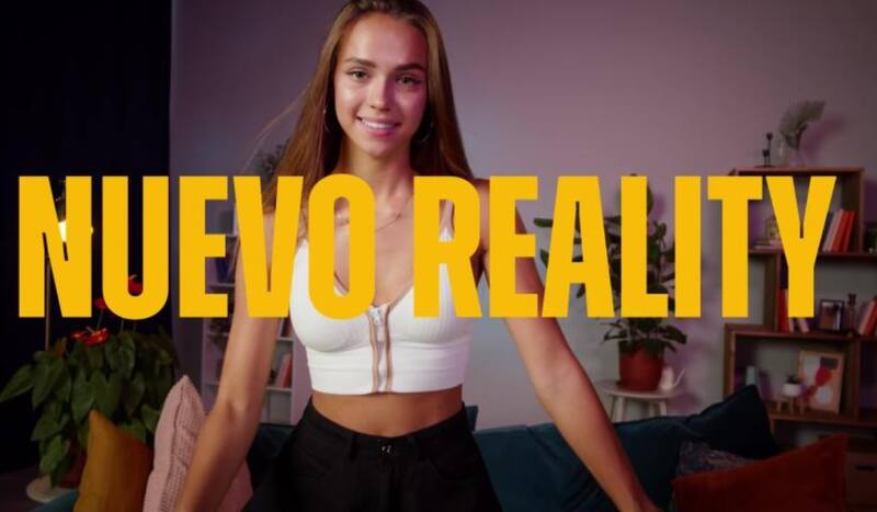 prepara su nuevo reality tentando a diversos famosos.