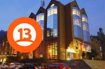 Aseguran que importante rostro de Canal 13 quedaría fuera de pantalla y podría llegar a Mega