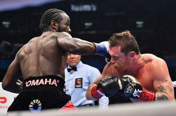 VIDEO | ¡Con brutal combo! Así fue la histórica derrota de Canelo Álvarez ante Terence Crawford