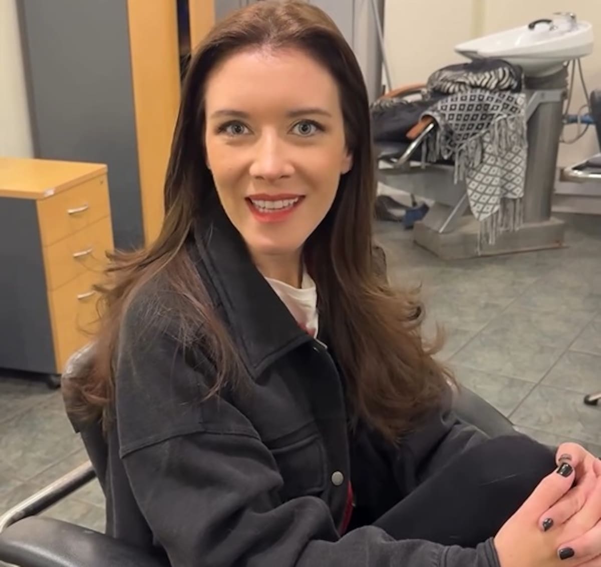 Carla Jara está feliz con su nuevo canal. Créditos: TVN.cl.