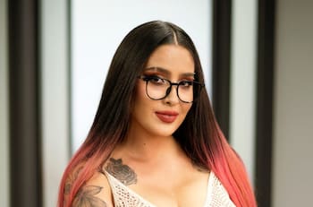 Más de 100 millones de pesos: Famosa creadora de contenidos para adultos enfrenta millonaria multa del SII