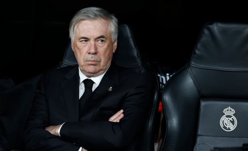 El italiano vivió la gloria con el Madrid. Ahora su ciclo se cumplió. Arsenal desnudó el desgaste de un período extraordinario.