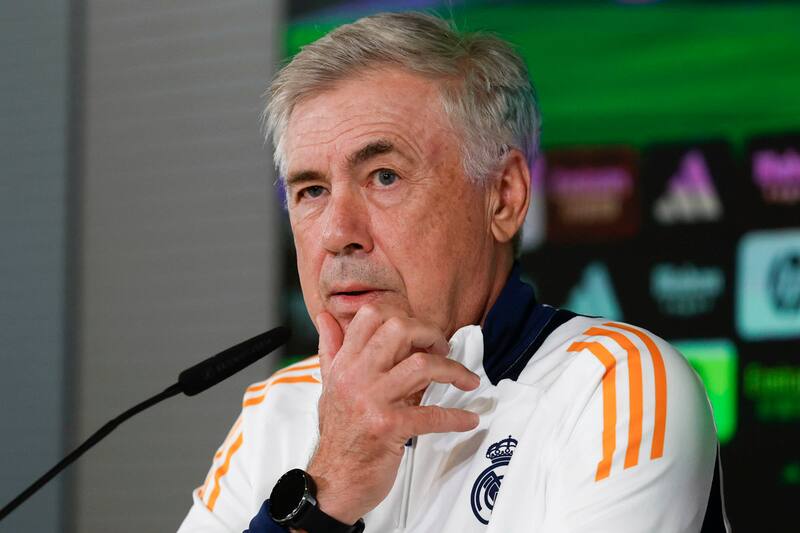 El entrenador del Real Madrid respaldó a Bellingham tras su polémica expulsión frente al Osasuna. EFE
