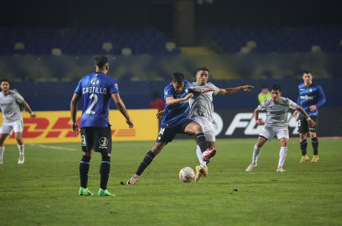 Jugadores de Huachipato fueron detenidos portando marihuana: quedarán apercibidos