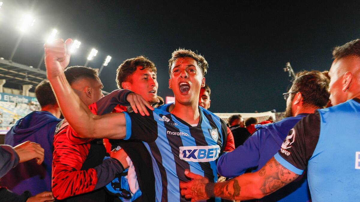 Se formó en Colo Colo, fue el héroe de la Copa Chile con Huachipato y busca club para 2026