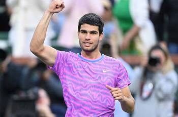 VIDEO | Una locura: Los 2 increíbles puntos que dejó el duelo entre Alcaraz y Sinner