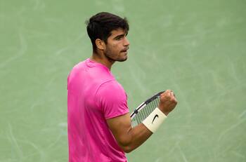 Carlos Alcaraz barrió con Medvedev para ganar el título de Indian Wells y volverá a ser número 1 del mundo