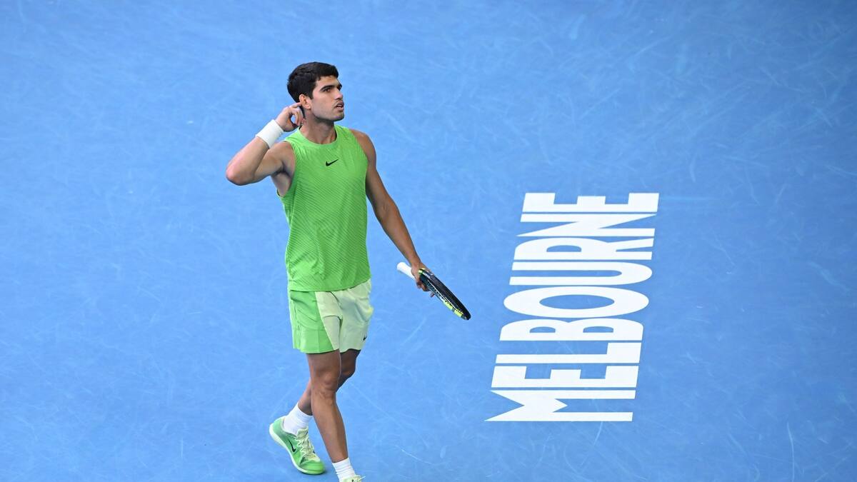 VIDEO | Cinco horas de intensa lucha y Carlos Alcaraz es capaz de hacer esto en el Australian Open