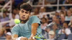 De no creer: Jannik Sinner se retira en el primer set y pierde la final de Cincinnati ante Carlos Alcaraz