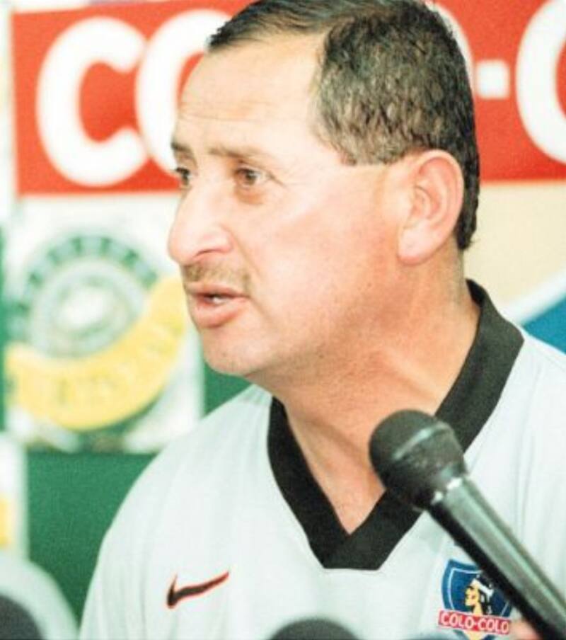 Asumió tras el despido de Nelsinho Baptista, en una temporada que se proyectaba compleja y con un camarín tampoco muy amable.
