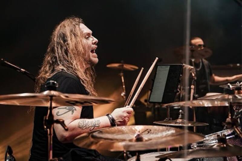 Carlos Figueroa.