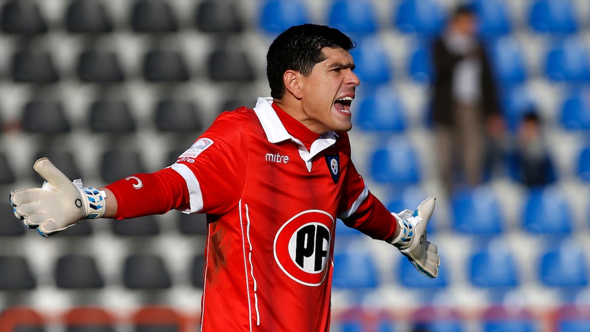 “Tuve la posibilidad de ir a Colo Colo, pero por una deuda del club a Huachipato al final llegó Agustín Orión”