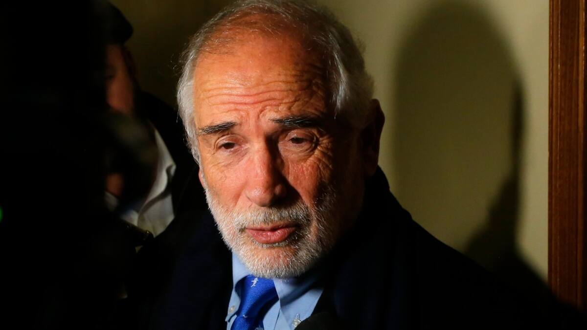 Confirmada acusación constitucional contra el ministro Carlos Montes