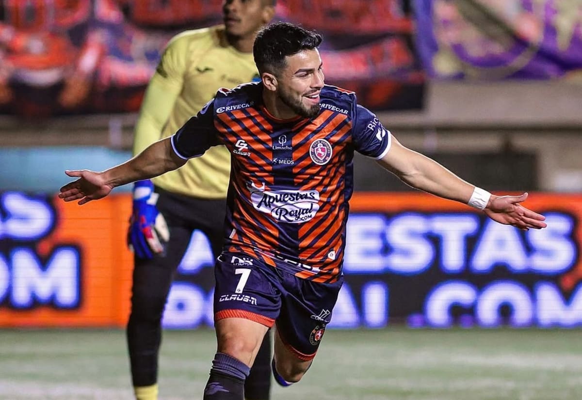 El extremo fue el héroe de Deportes Limache en la Copa de la Liga. Foto: @Tiohuella en Instagram.