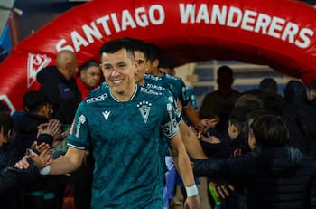 “Estoy seguro que a David Pizarro le duele ver a Wanderers en esta situación. Él también debe tener ganas de ayudar”